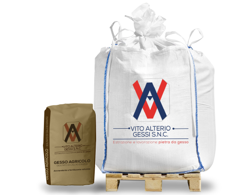 sacchi di gesso agricolo prodotti dalla Vito Alterio Gessi s.n.c.